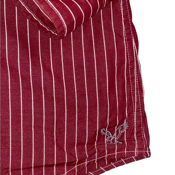 AMERICAN EAGLE Men’s XL Vintage Fit Red White Stripe Button Down Shirt - Picture 7 of 12